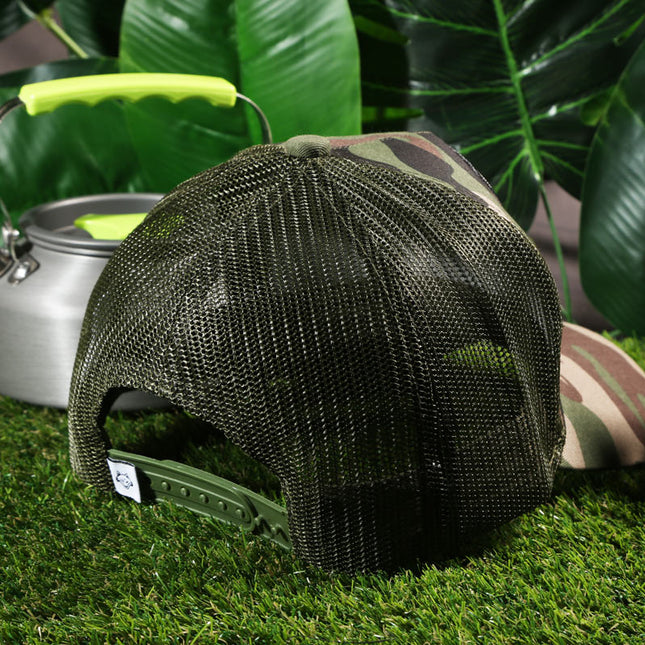 Vulpera Vintage Roadster Heritage Trucker Cap | Retro Car Snapback Cap